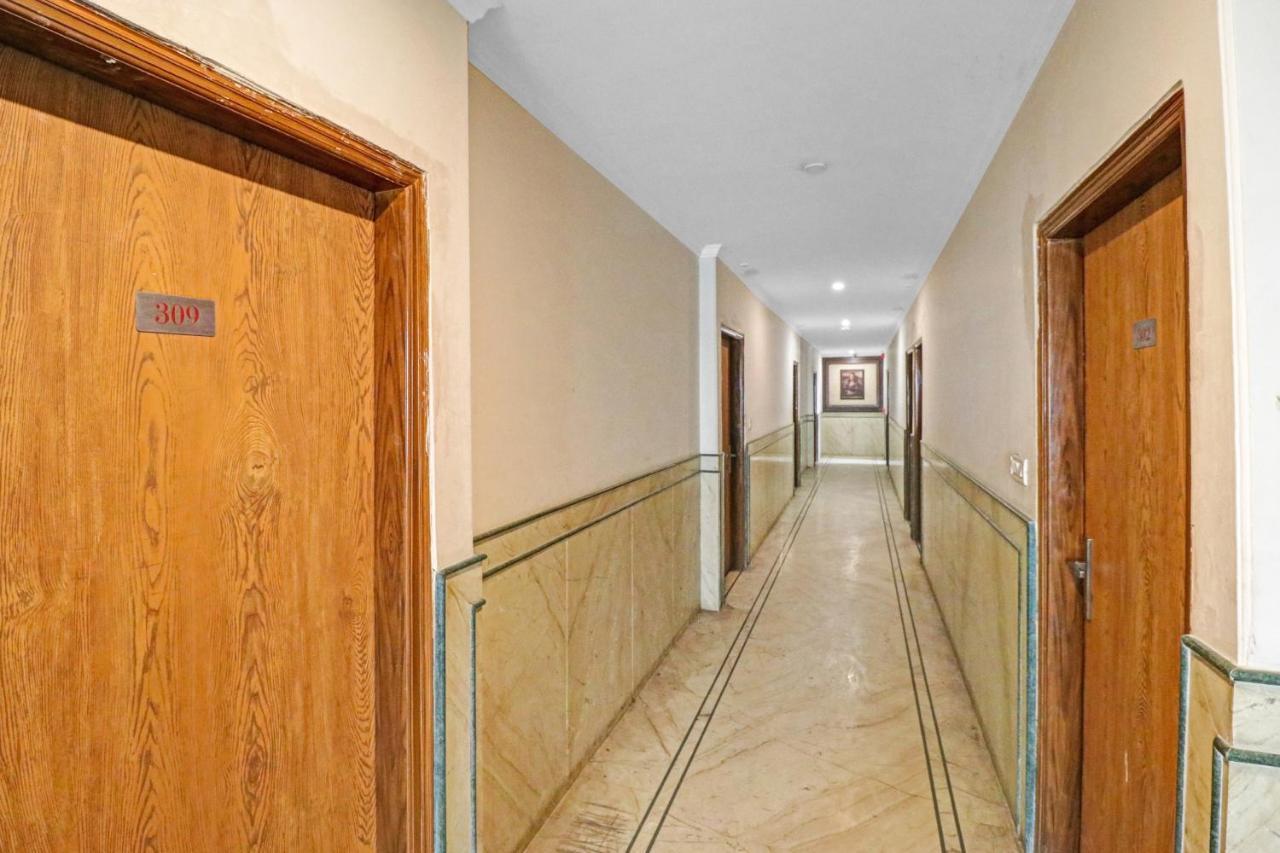 Airport Hotel Goodluck Nova Deli Exterior foto